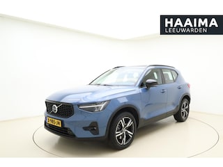 Volvo XC40 2.0 B3 Plus Dark | Harman Kardon | Panoramadak | Lederen bekleding | 360graden camera | Adaptieve Cruise Control | Stoel- stuur verwarming | Pilot Assist | Lane Keeping Aid | Achteruitrijcamera | Google-multimediasysteem | Elektrisch bedienbare achterklep | keyless entry en start | automatisch dimmende binnen- en buitenspiegels