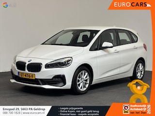 BMW 2-serie Tourer 218i Corporate Lease Executive Navigatie Airco Cruise Control Lichtmetalenvelgen Parkeersensoren