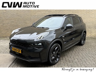 Lynk & Co 01 1.5 PHEV 261pk | Blackline | Zwarte hemel | 360 camera | Rolhoes | Panoramadak | Adaptieve cruise | Apple CarPlay | Stoelverwarming | Infinity sound | Keyless | Full-LED | Elektrische achterklep