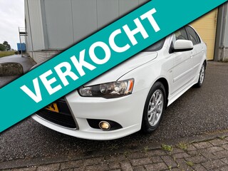 Mitsubishi Lancer Sportback 1.6 Edition Two