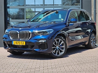 BMW X5 xDrive45e High Executive M-Sport | Luchtvering |  Elek. trekhaak | Safety pack | Achterasbesturing | HUD | M aerodynamica | Leder |