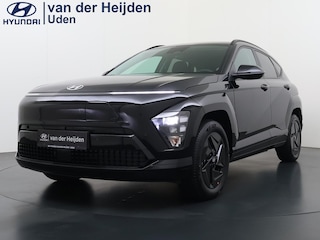 Hyundai Kona Long Range Pure Edition 64.8 kWh Stoel En Stuurverwarming | Camera | Navigatie