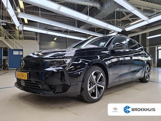 Opel Astra Sports Tourer 1.2 Turbo Hybrid Business Edition / Navigatie / Camera / Parkeersensoren / Stuur -en Stoelverwarmd / Keyless / Carplay / 17'' LMV