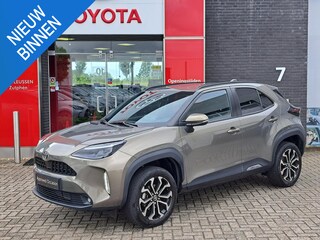 Toyota Yaris Cross 1.5 Hybrid 115 First Edition STOEL/STUURWIELVERWARMING ADAPTIVE CRUISE CONTROL