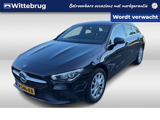 Mercedes-Benz CLA Shooting Brake 250 e Business Line / Navigatie / Camera / Parkeersensoren V+A / Stoelverwarming  / Elektrische achterklep /