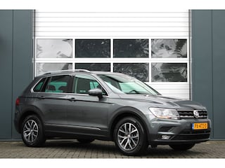 Volkswagen Tiguan 1.4 TSI Comfortline Business ACC/Lane.Assist/Carplay/Android/PDCv+a/DAB.AUX.USB/Navi/Bluetooth/17"LM/Trekhaak