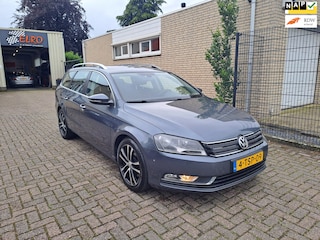 Volkswagen Passat Variant 1.6 TDI BlueMotion Executive Edition
