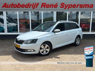 Skoda Fabia Combi 1.0 TSI Style Business | Trekhaak | Pano | Stoelverwarming | Apple Carplay