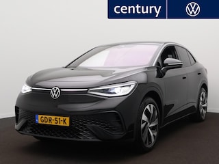 Volkswagen ID.5 Pro Business (1) 77 kWh accu, 210 kW / 286 pk SUV IQ light - Navigatie - ACC - Camera - Stoelverwarming - Achterklep elektrisch - Sfeerverlichting - Park Assist