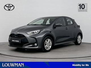 Toyota Yaris 1.5 Hybrid 115 Active + | BTW Voertuig | Stoel+stuurverwarming | Parkeersensoren voor+achter | Apple CarPlay/Android auto | Climate Control | Cruise Control Adaptive |