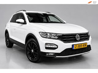 Volkswagen T-Roc 1.0 TSI Style - Clima - Adapt Cruise - Stoelverw - Navigatie - CarPlay - PDC - Rijklaar