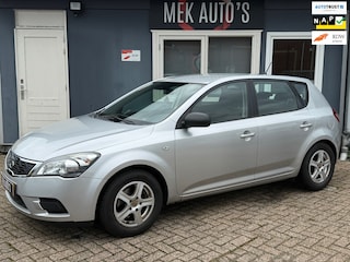 Kia Ceed Cee'd 1.4 CVVT X-tra|Airco|Parkeer sensor|Trekhaak|Nap|