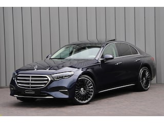 Mercedes-Benz E-klasse 300e Exclusive Line | 313PK | Luchtvering | Achterasbesturing | Massage | Head-up | Burmester 4D | Keyless-go | Distronic+ | 2023.