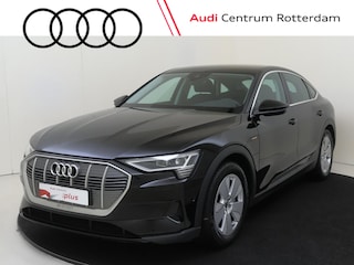 Audi E-tron 50 quattro Advanced edition 71 kWh | SoH 100% | Luchtvering | Navigatie Plus | Parkeerassistent | Cruise control | Stoelverwarming | Elektrische achterklep | DAB+ radio |