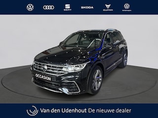 Volkswagen Tiguan 1.5 TSI 150pk DSG R-Line Business+ | Panoramadak | Trekhaak | Stoelverwarming | Keyless