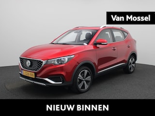 MG ZS EV Luxury 45 kWh | Panoramadak | Leder | Apple Carplay | Camera | Stoelverwarming |