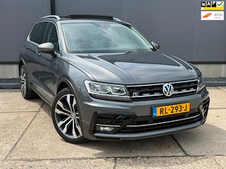 Volkswagen Tiguan 1.4 TSI ACT Highline LED / LEER/ PANO / TREKHAAK volle auto