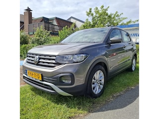 Volkswagen T-Cross 1.0 TSI Life Navigatie - Sportvelgen - Verwarmde stoelen