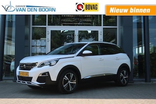 Peugeot 3008 1.2 PureTech, Stoelverwarming, CarPlay/Android, All-Season, Trekhaak etc.