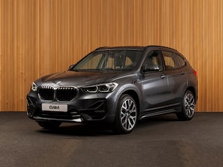 BMW X1 sDrive20i CAMERA | HUD | LEDER