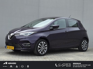 Renault Zoe R135 Intens 52 kWh / SOH 94% / Koop accu / dealer onderhouden / CCS Snelladen / Achteruitrijcamera / Cruise control / Apple Carplay Android Auto / Warmtepomp / Parkeersensoren voor en achter /