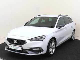 Seat Leon Sportstourer 1.4 TSI eHybrid PHEV FR Business Intense | SoH 100% | Trekhaak | Navigatie | Parkeerassistent | Adaptieve cruise control | Dodehoek detectie | Achteruitrijcamera | 3-zone airco |