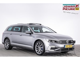 Volkswagen Passat Variant 1.4 TSI PHEV GTE | LEDER | PANORAMADAK | VIRTUAL DASH | Trekhaak .