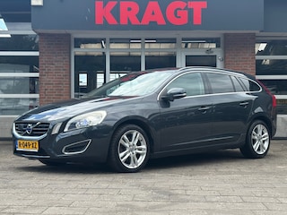 Volvo V60 R-Design 1.6 T4 180 pk - LEES OMSCHRIJVING -