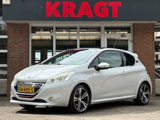 Peugeot 208 GTi 1.6T 220 pk - NL auto - Panoramadak - Halfleder - snel!