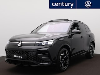 Volkswagen Tiguan 1.5 eHybrid R-Line Business Automaat - Leer - Panoramaschuif-kanteldak - Trekhaak - IQ light - Head-up display - 360 Camera - Navigatie