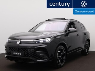 Volkswagen Tiguan 1.5 eHybrid R-Line Business Automaat - Leer - Panoramaschuif-kanteldak - Trekhaak - IQ light - Head-up display - 360 Camera - Navigatie