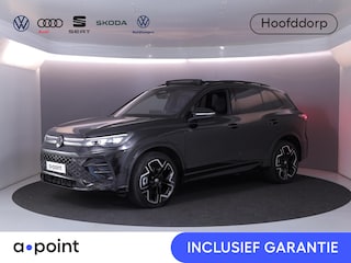 Volkswagen Tiguan 1.5 eHybrid R-Line Edition 272 pk Automaat (DSG) | Verlengde garantie | Navigatie | Panoramadak | Trekhaak (wegklapbaar) | Parkeersensoren (Park assist) | Rondomzicht camera | Lederen bekleding | Stoelverwarming/ventilatie |