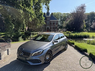 Mercedes-Benz A-klasse 180 AMG-Line | Navi | Led | Cruise |