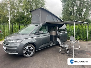 Volkswagen California Calfornia Ocean eHybrid 245pk DSG/AUTO | 99% SOH | Stoelverwarming | Trekhaak | Elektrische schuifdeuren | Elektrisch verstelb. voorstoelen | 19" LMV
