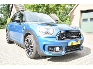 Mini Countryman Cooper SE Hybrid Aut JCW Uitvoering Aut omaat.