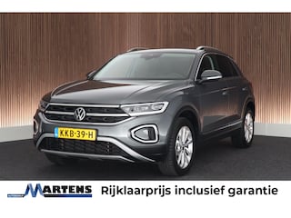 Volkswagen T-Roc 1.5 TSI 150pk DSG Style Trekhaak Camera LED Virtual Cockpit Navigatie