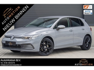 Volkswagen Golf 1.0 eTSI Life Harman Kardon Stoelverwarming ACC Sfeerverlichting