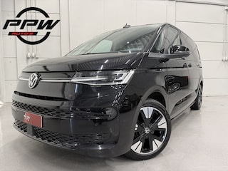 Volkswagen Multivan 1.4 eHybrid Life 7p. PANO/IQ-LIGHT/19"/CARPLAY/SFEER/ELECTR.SCHUIFDEUREN/ACC/KEYLESS/STOEL+STUURVERW/PRIVACY/ELECTR.A.KLEP/DEEP-BLACK METALLIC/VOLLEDIG VW DEALER HISTORIE