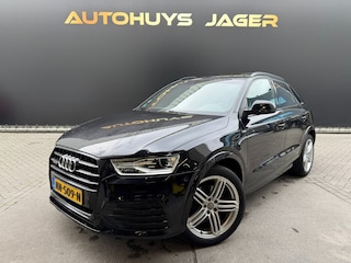 Audi Q3 2.0 TFSI Quattro Sport Pano Leer Bose Trekhaak Stoelverwarming Automaat