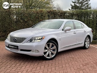 Lexus LS 600h YOUNGTIMER NIEUWE HYBRIDE ACCU twv 4.200 EURO