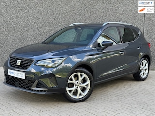 Seat Arona 1.0 TSI FR | Carplay | Rijstrook assistent | Cruise control | Camera | Climate control | NAVI | Parkeer sensoren V+A |