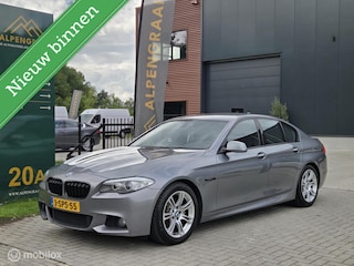BMW 520i Executive M-Sport 2013