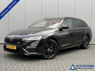 Skoda Octavia Combi 1.4 TSI RS iV Business 245PK Stoelmass. Carplay Camera
