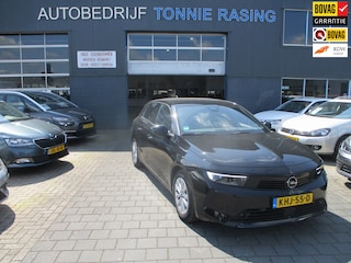 Opel Astra 1.2 Turbo Edition