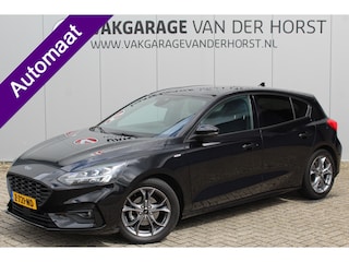 Ford Focus 1.0-125pk EcoBoost ST-Line AUTOMAAT ! Gun u het gemak, comfort en plezier van een automaat ! Autm. airco, stoel-, stuur- en voorraamverw., all season banden, camera, LED verlichting, navigatie, telefoonvoorb., trekhaak etc.