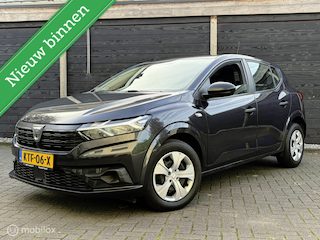 Dacia Sandero 1.0 Essential Airco / CV afstandsbediend / 11.976 KM NAP 1e eigenaar!!!!