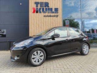Peugeot 208 1.2 VTI ENVY 2014 Clima Noir edition