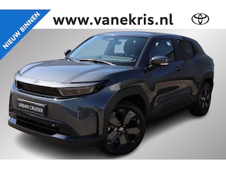 Toyota Urban Cruiser Executive 61 kWh, Direct leverbaar 3000 inruiplremi, JBL, BSM, 360 Camera, Leder!