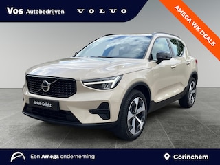 Volvo XC40 2.0 B4 Plus Dark