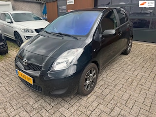 Toyota Yaris 1.3 VVTi Comfort Airco Carplay LM